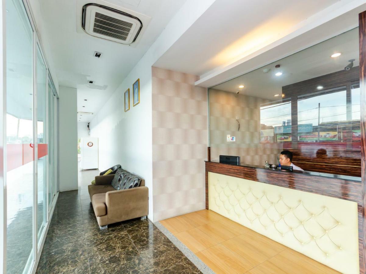 Wf Hotel Джохор-Бару Экстерьер фото
