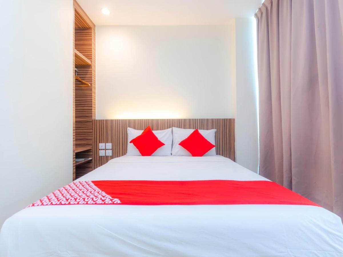 Wf Hotel Джохор-Бару Экстерьер фото