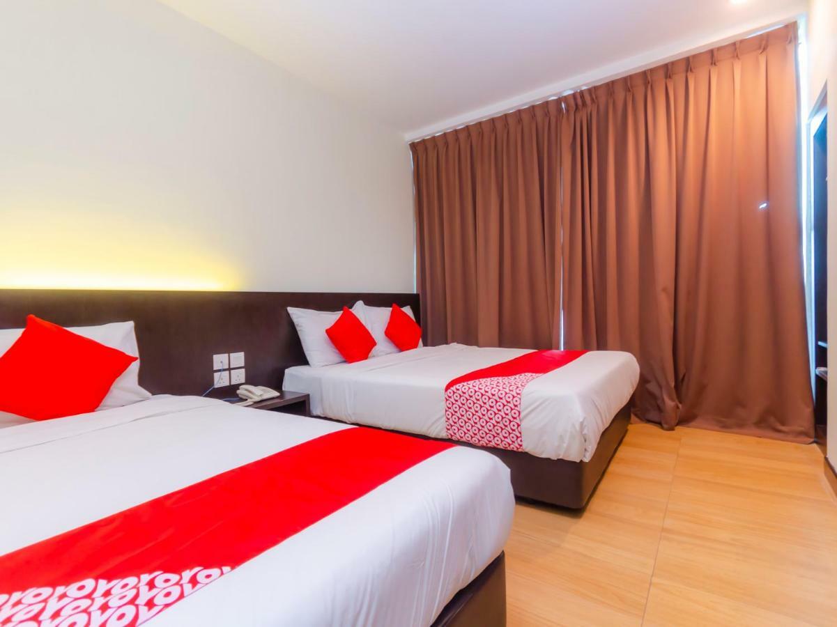 Wf Hotel Джохор-Бару Экстерьер фото